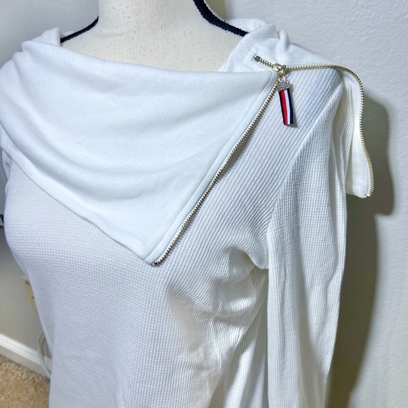 Tommy Hilfiger White Long Sleeve Top size M Zip Cowl Neck Winter Thermal Shirt - Picture 3 of 8